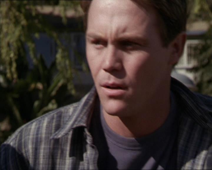 Charmed-Online-dot-net_208P3H202056.jpg