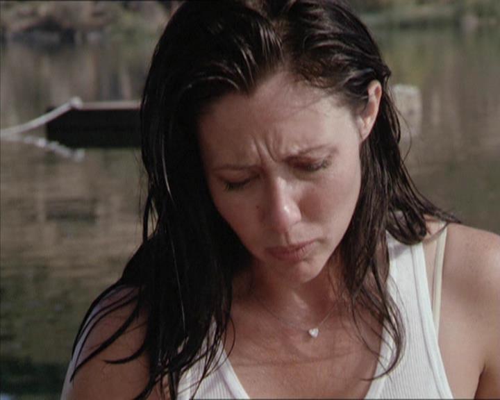 Charmed-Online-dot-net_208P3H202060.jpg