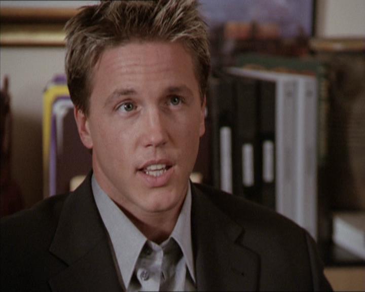 Charmed-Online-dot-net_208P3H202194.jpg