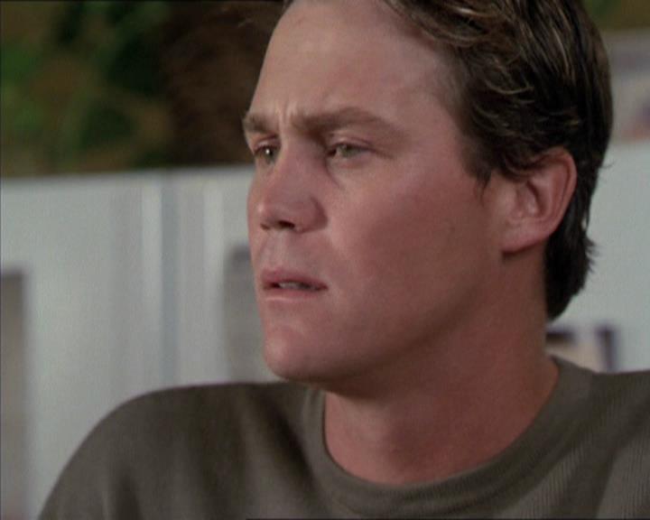 Charmed-Online-dot-net_208P3H202293.jpg
