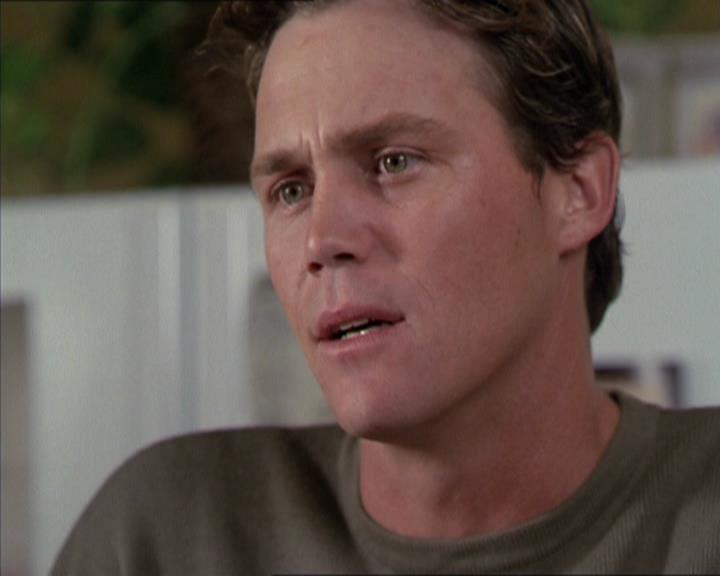 Charmed-Online-dot-net_208P3H202294.jpg