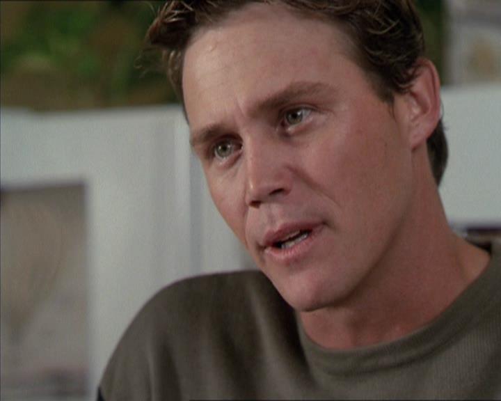 Charmed-Online-dot-net_208P3H202328.jpg