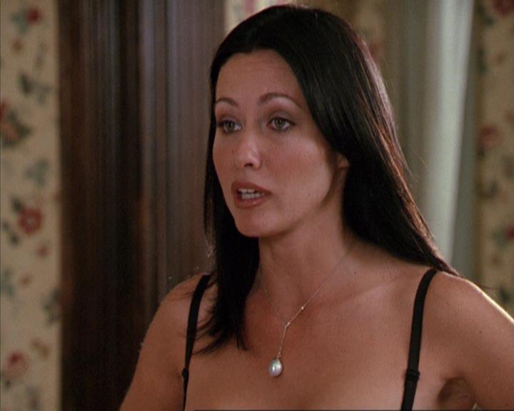 Charmed-Online-dot-net_209MsHellfire0055.jpg