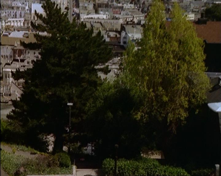 Charmed-Online-dot-net_209MsHellfire0221.jpg