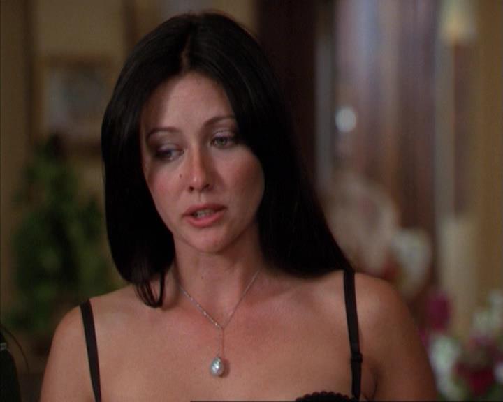 Charmed-Online-dot-net_209MsHellfire0406.jpg
