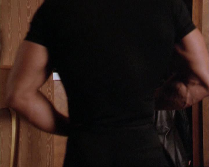 Charmed-Online-dot-net_209MsHellfire0868.jpg