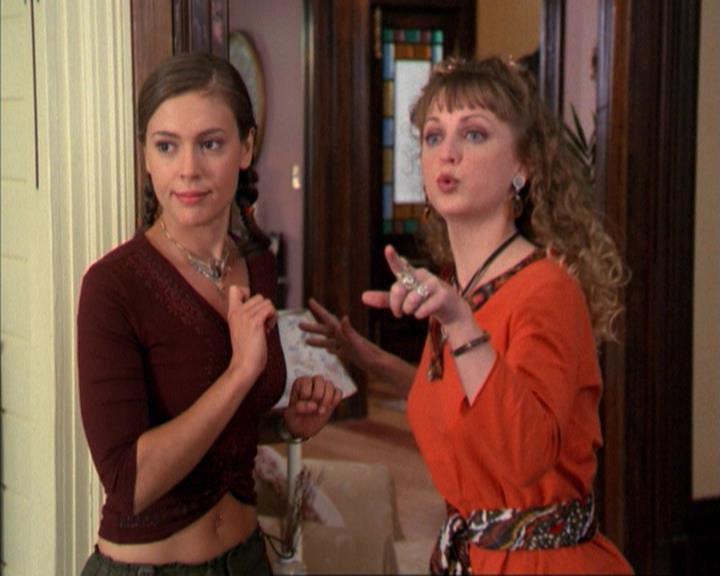 Charmed-Online-dot-net_209MsHellfire1250.jpg