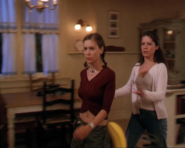 Charmed-Online-dot-net_209MsHellfire1424.jpg
