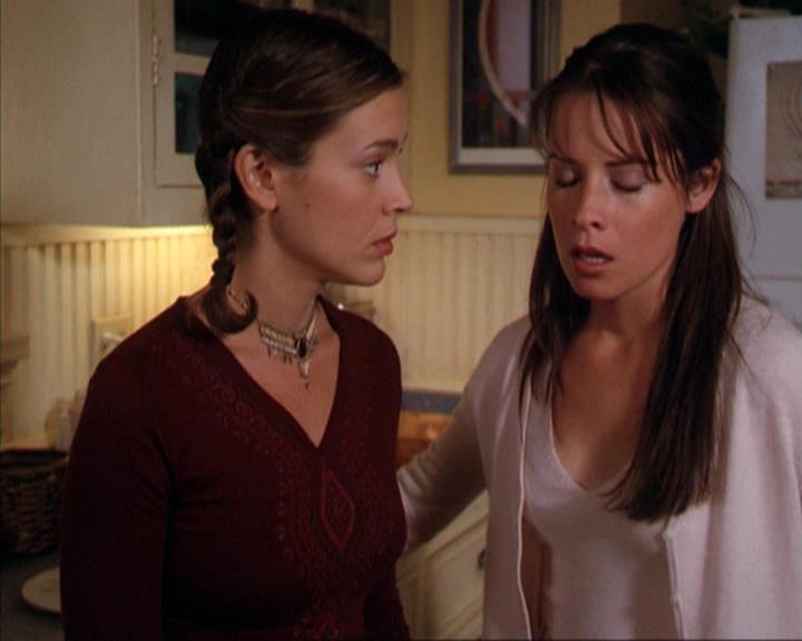 Charmed-Online-dot-net_209MsHellfire1432.jpg
