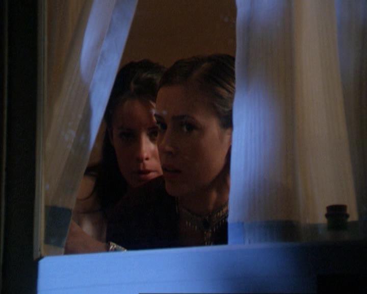Charmed-Online-dot-net_209MsHellfire1445.jpg