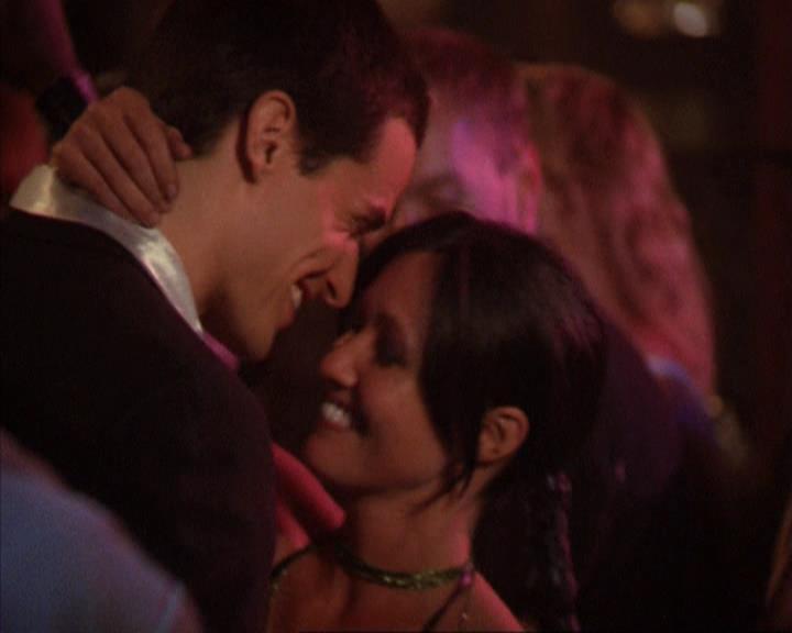 Charmed-Online-dot-net_209MsHellfire1631.jpg