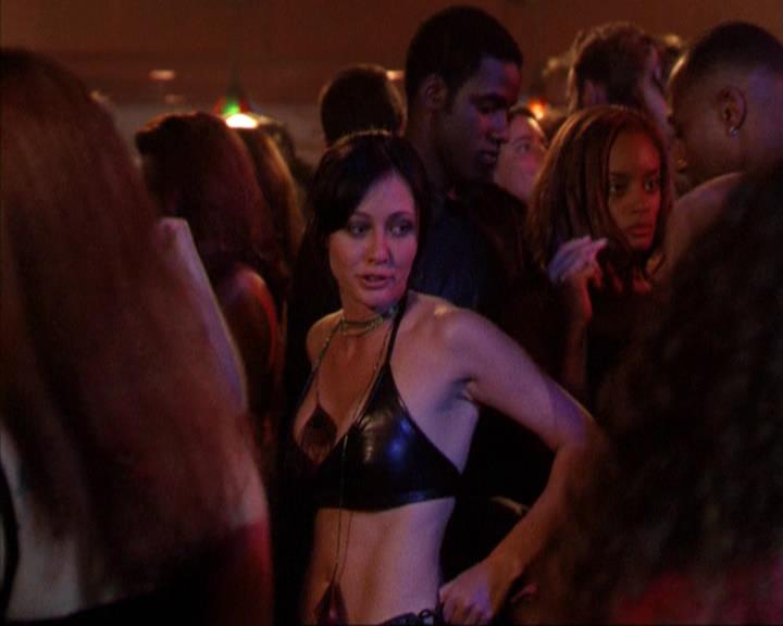 Charmed-Online-dot-net_209MsHellfire1659.jpg