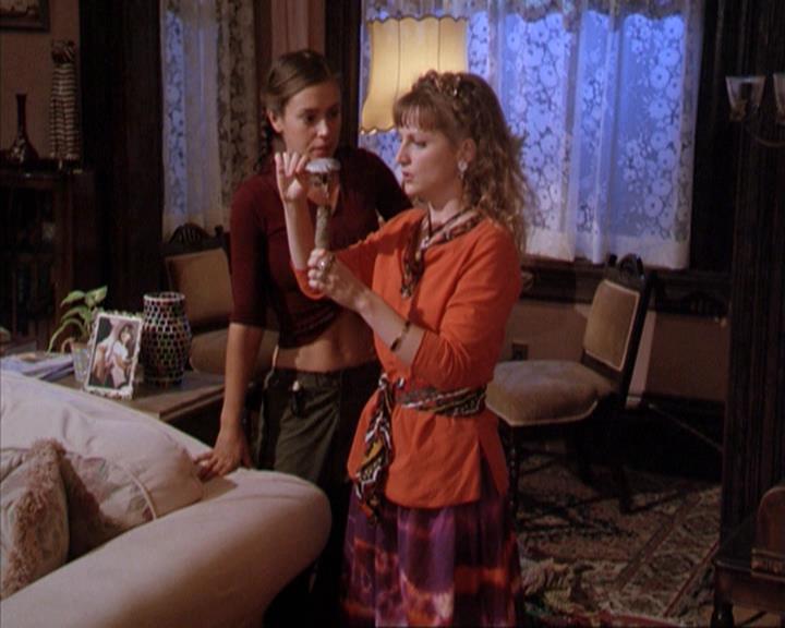 Charmed-Online-dot-net_209MsHellfire1765.jpg