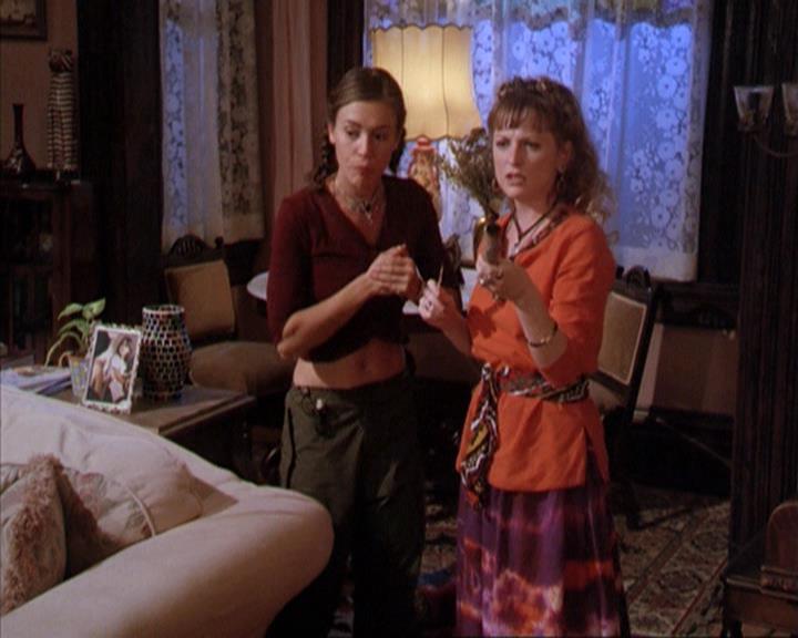 Charmed-Online-dot-net_209MsHellfire1776.jpg