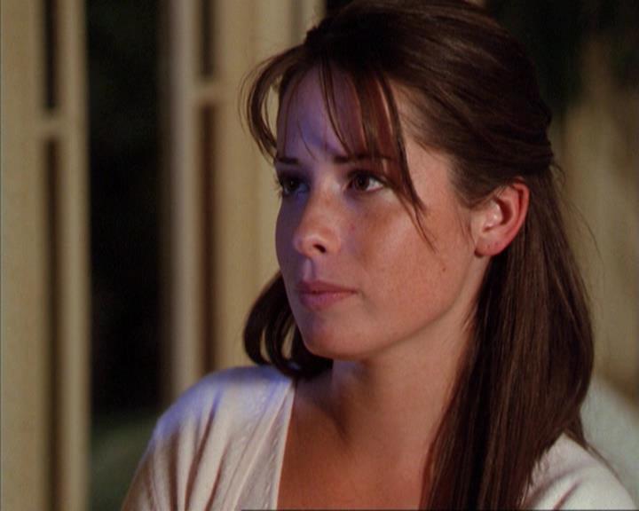 Charmed-Online-dot-net_209MsHellfire1816.jpg