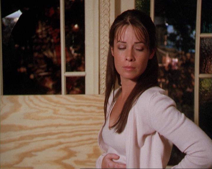 Charmed-Online-dot-net_209MsHellfire1841.jpg