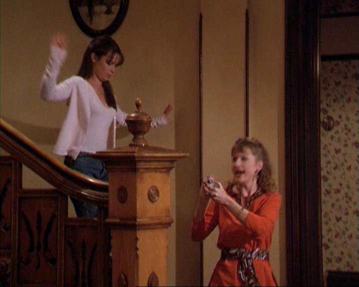 Charmed-Online-dot-net_209MsHellfire1946.jpg