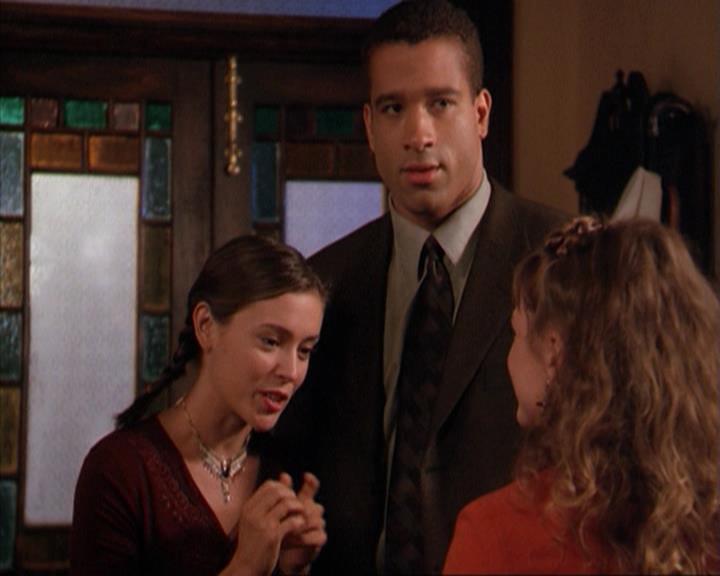 Charmed-Online-dot-net_209MsHellfire1975.jpg