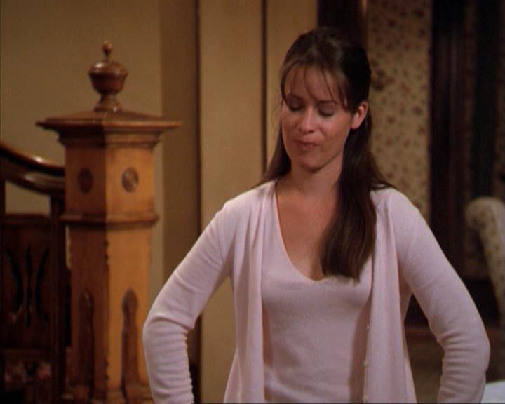 Charmed-Online-dot-net_209MsHellfire1977.jpg
