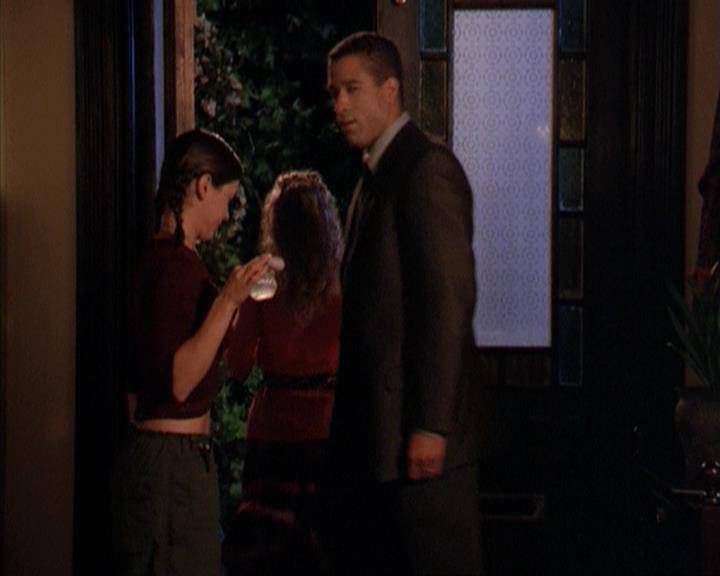 Charmed-Online-dot-net_209MsHellfire1986.jpg