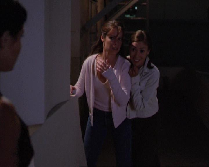 Charmed-Online-dot-net_209MsHellfire2096.jpg