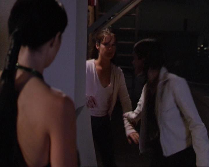 Charmed-Online-dot-net_209MsHellfire2112.jpg