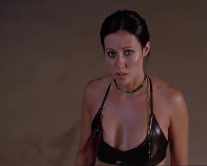 Charmed-Online-dot-net_209MsHellfire2136.jpg
