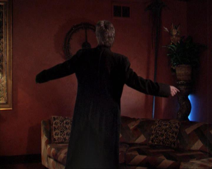Charmed-Online-dot-net_209MsHellfire2214.jpg