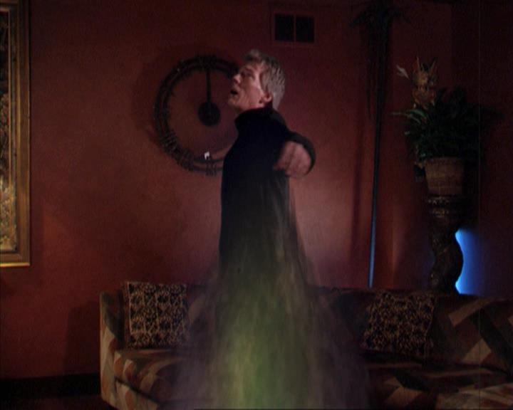 Charmed-Online-dot-net_209MsHellfire2216.jpg