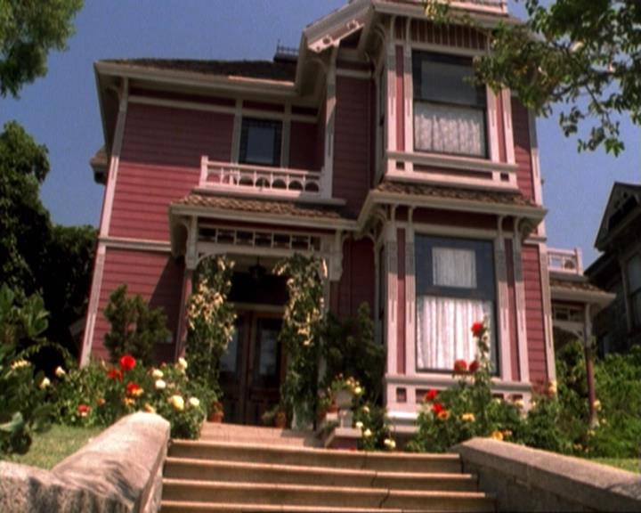 Charmed-Online-dot-net_209MsHellfire2250.jpg