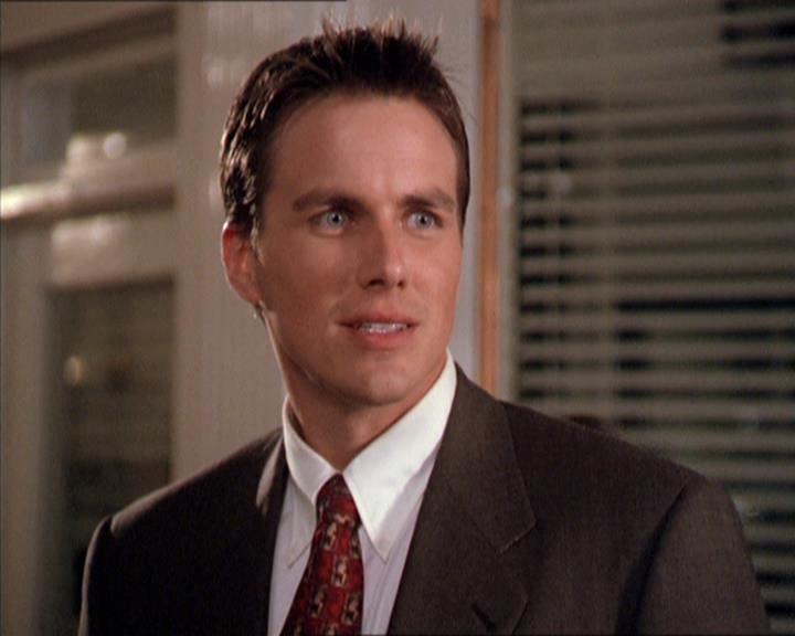 Charmed-Online-dot-210HeartbreakCity0079.jpg