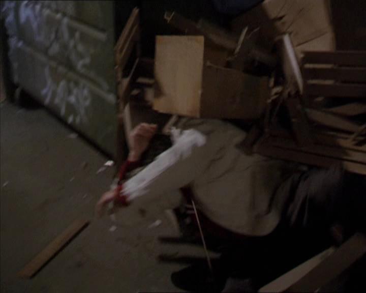 Charmed-Online-dot-210HeartbreakCity0103.jpg