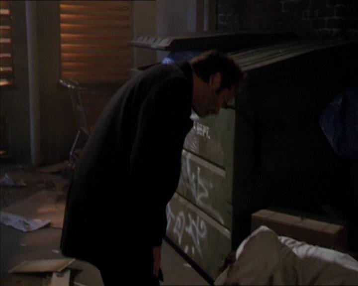 Charmed-Online-dot-210HeartbreakCity0106.jpg
