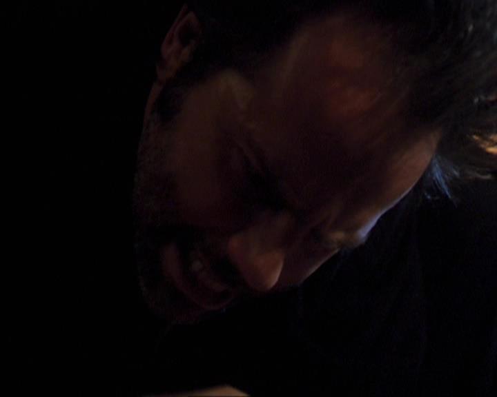 Charmed-Online-dot-210HeartbreakCity0168.jpg