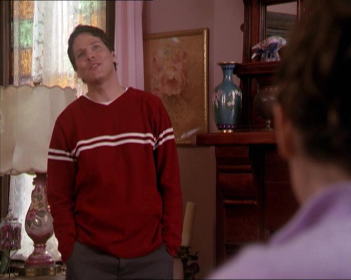 Charmed-Online-dot-210HeartbreakCity0623.jpg