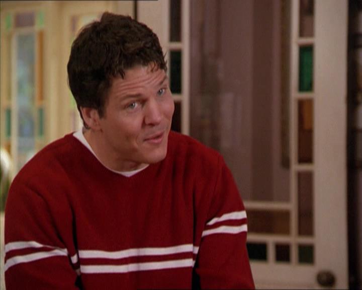 Charmed-Online-dot-210HeartbreakCity0706.jpg