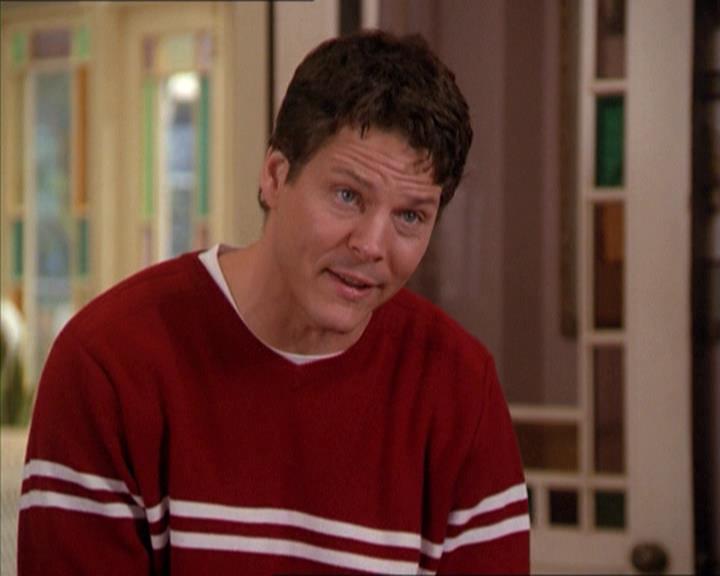 Charmed-Online-dot-210HeartbreakCity0711.jpg