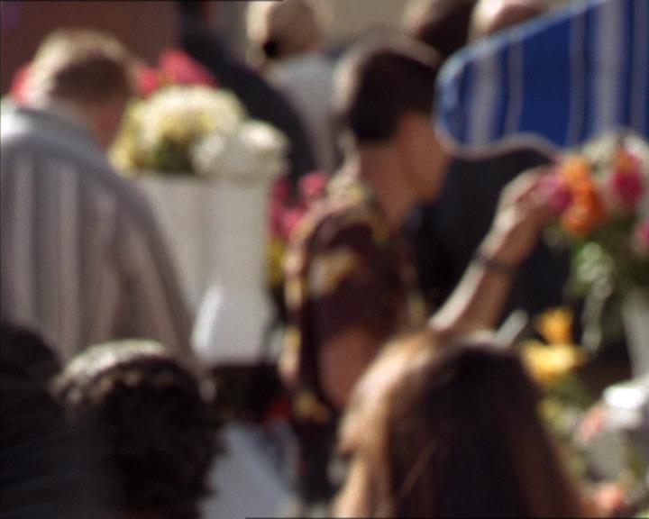 Charmed-Online-dot-210HeartbreakCity0933.jpg