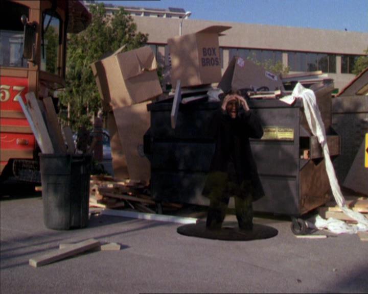 Charmed-Online-dot-210HeartbreakCity1029.jpg