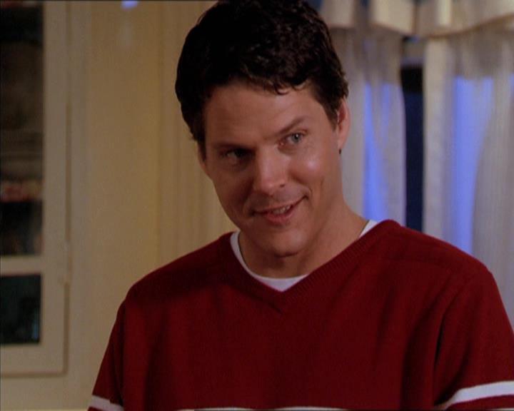 Charmed-Online-dot-210HeartbreakCity1104.jpg