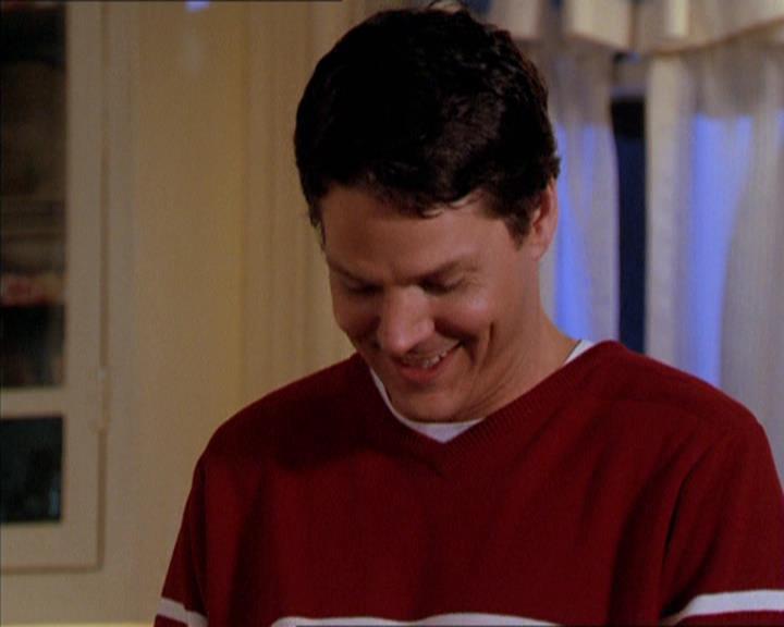 Charmed-Online-dot-210HeartbreakCity1114.jpg