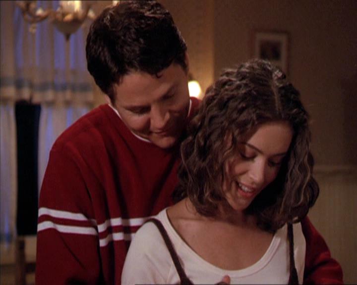 Charmed-Online-dot-210HeartbreakCity1160.jpg