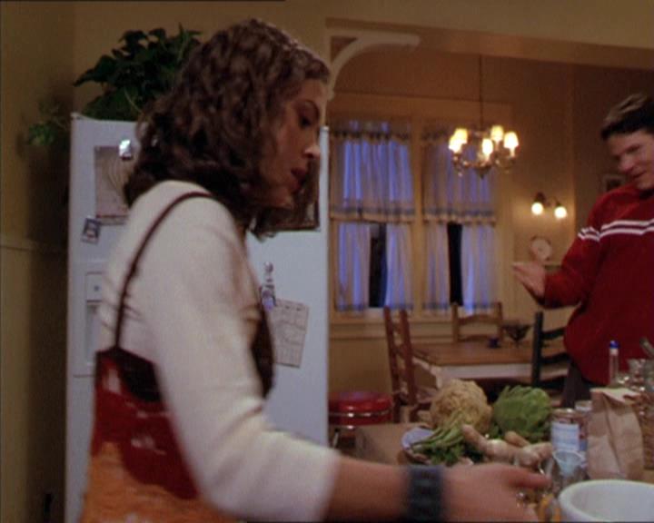 Charmed-Online-dot-210HeartbreakCity1232.jpg