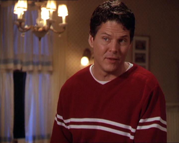 Charmed-Online-dot-210HeartbreakCity1241.jpg