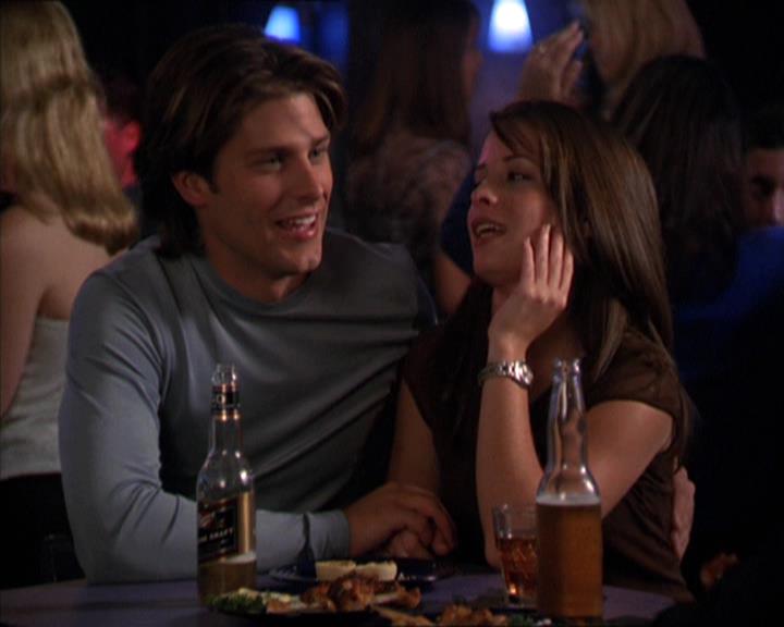 Charmed-Online-dot-210HeartbreakCity1274.jpg