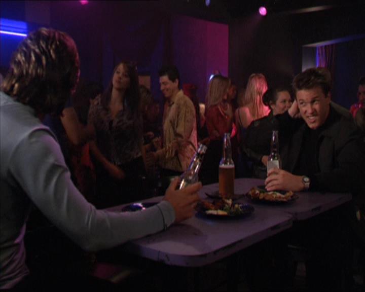 Charmed-Online-dot-210HeartbreakCity1430.jpg