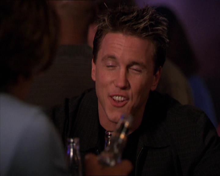 Charmed-Online-dot-210HeartbreakCity1447.jpg