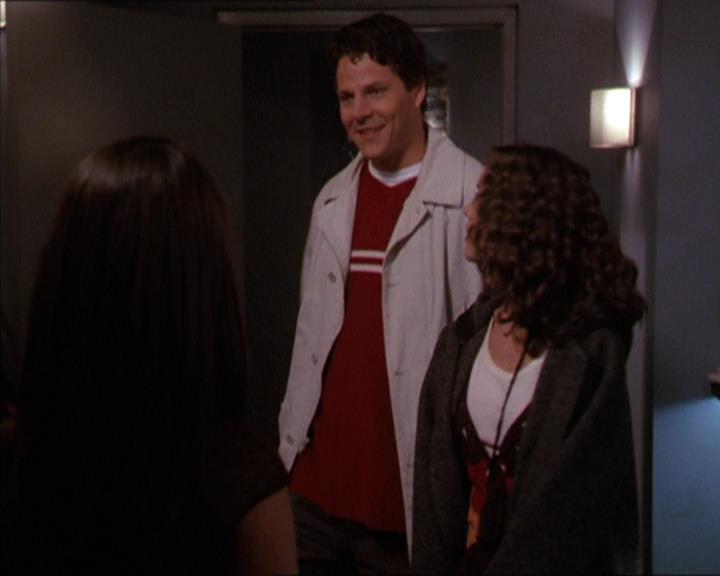 Charmed-Online-dot-210HeartbreakCity1470.jpg