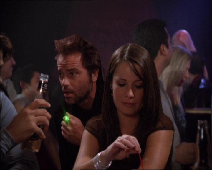 Charmed-Online-dot-210HeartbreakCity1535.jpg