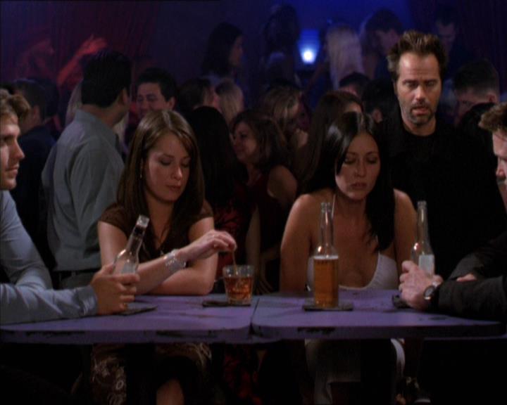 Charmed-Online-dot-210HeartbreakCity1541.jpg